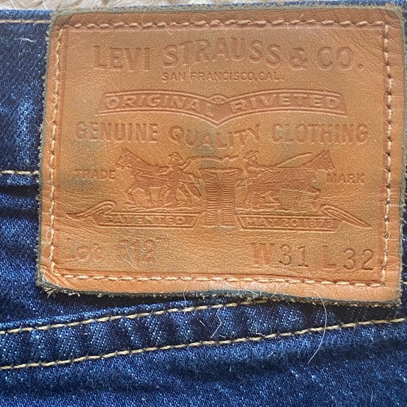 Levis 512 Premium Men’s Tapered Jeans, 31 x 32 - Picture 3 of 6